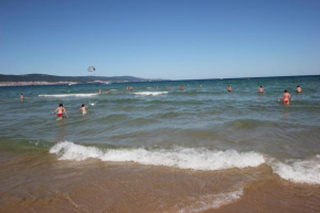 Отель Menada Miramar Palace Apartments  Несебыр